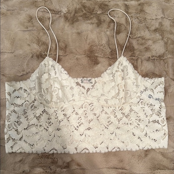 NWOT Free People White Lace Crop Top Lingerie - Picture 2 of 2